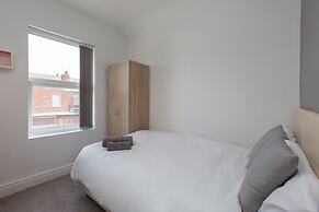 Townhouse @ 27 Electricity St Crewe