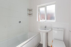 Townhouse @ 27 Electricity St Crewe