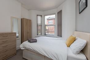 Townhouse @ 27 Electricity St Crewe