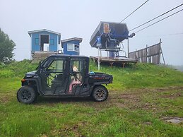 Crabbe Mountain Inn