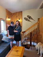 Crabbe Mountain Inn