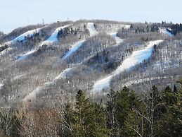 Crabbe Mountain Inn