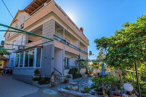 Apartments Nada