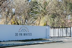 30 on Whites Guesthouse