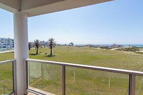 Modern Seaview Apartment