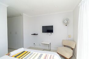 Modern Seaview Apartment