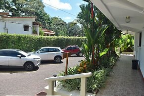 Hotel Playa Espadilla y Gardens