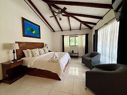 Hotel Playa Espadilla y Gardens