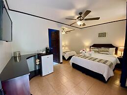 Hotel Playa Espadilla y Gardens
