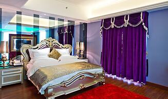 The Royal Pinnacle Hotel