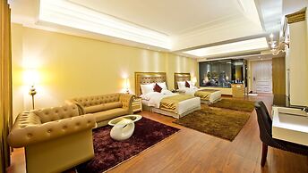 The Royal Pinnacle Hotel