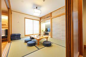 Yadoya Uguisu