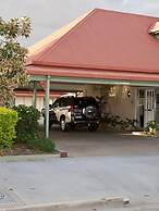 Pioneer Motel