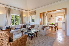 Scenic Apartment - Palheiro Village