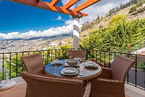 Scenic Apartment - Palheiro Village