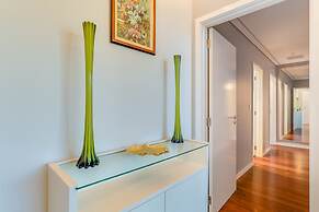 Vista Savoy Apartment
