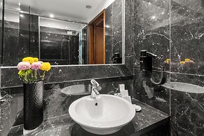 Athenaeum Eridanus Luxury Hotel