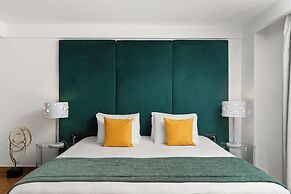 Athenaeum Eridanus Luxury Hotel