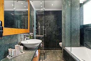 Athenaeum Eridanus Luxury Hotel