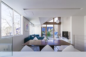 White Fox Chalet