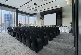 Luxcity Hotel & Apartment