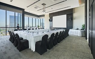 Luxcity Hotel & Apartment