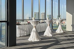 Luxcity Hotel & Apartment
