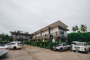 Hillside Boutique
