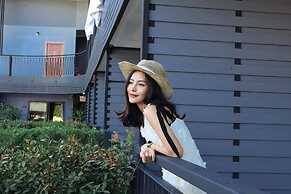 Hillside Boutique