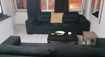 Suite 79