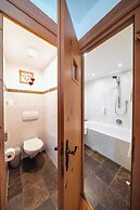 Schindler Hotel