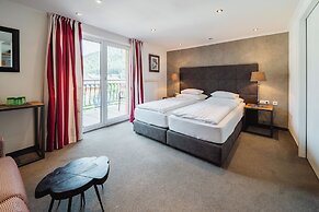 Schindler Hotel