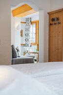 Schindler Hotel