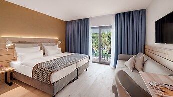 Walhalla Hotel Regensburg @ Hoeferer