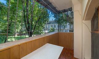 Apartment near Opera Theater