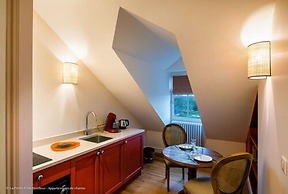 La Petite Folie