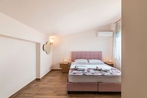 Marina's Villas