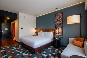 DoubleTree by Hilton Celaya
