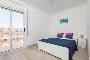 Oasis Be my Guest Castelldefels