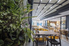 Alya Hotel