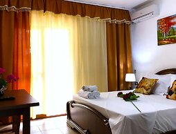 Hotel Mali i Robit