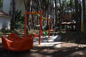 Hotel Mali i Robit