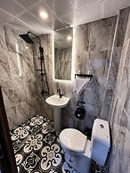 Asell Suite