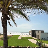 Playa Esperanza Resort