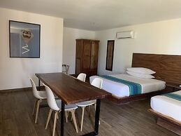 Playa Esperanza Resort