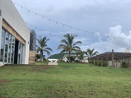 Playa Esperanza Resort