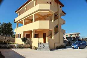 Vila Landi