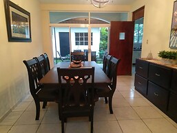 Entire House Spacious and Elegant