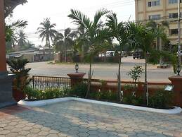 Vanne Hotel