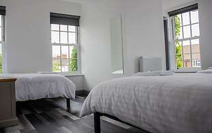 Crofts Hotel